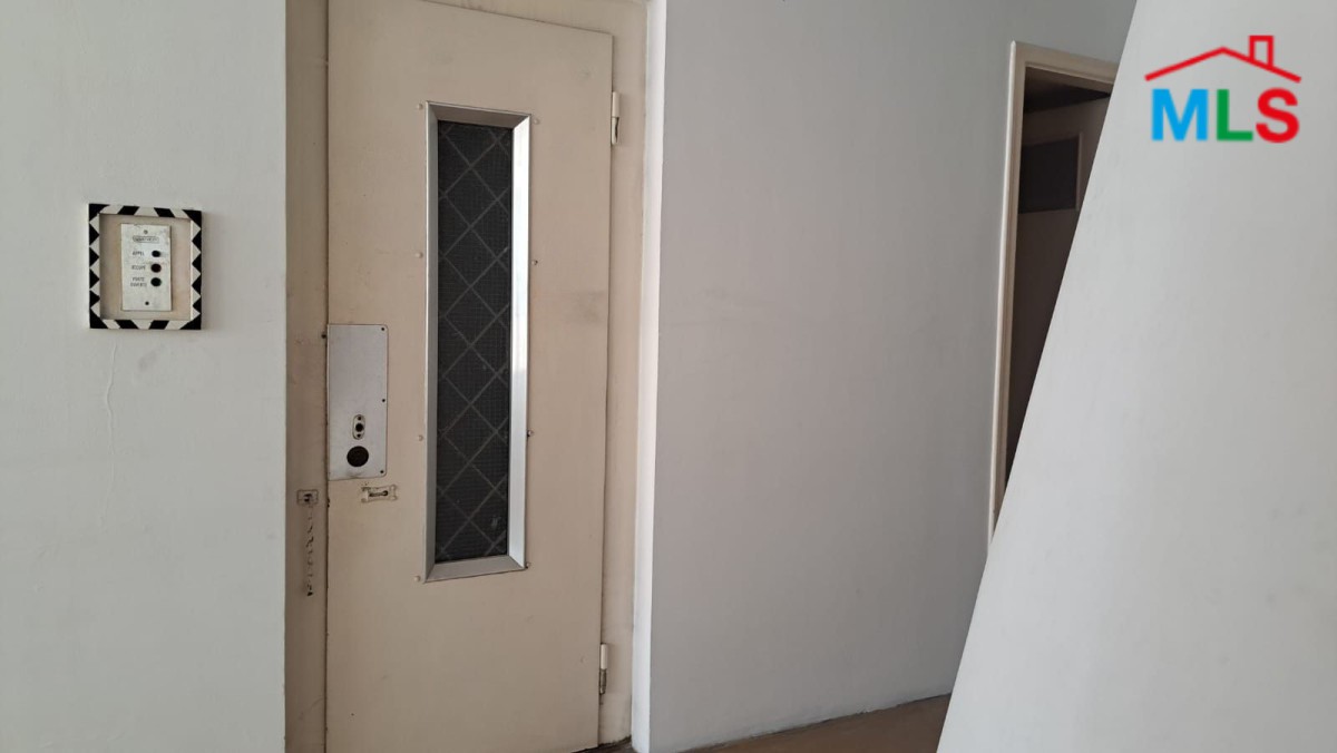 Spacious & Unique Apartment with Terrace For Sale in Mar Elias, Ras Beirut