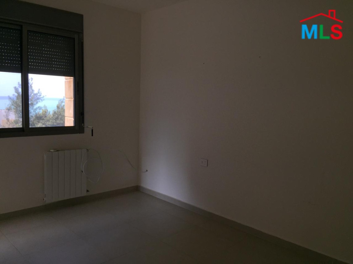 Apartment in Jbeil For Sale With Easy Access To The Beach