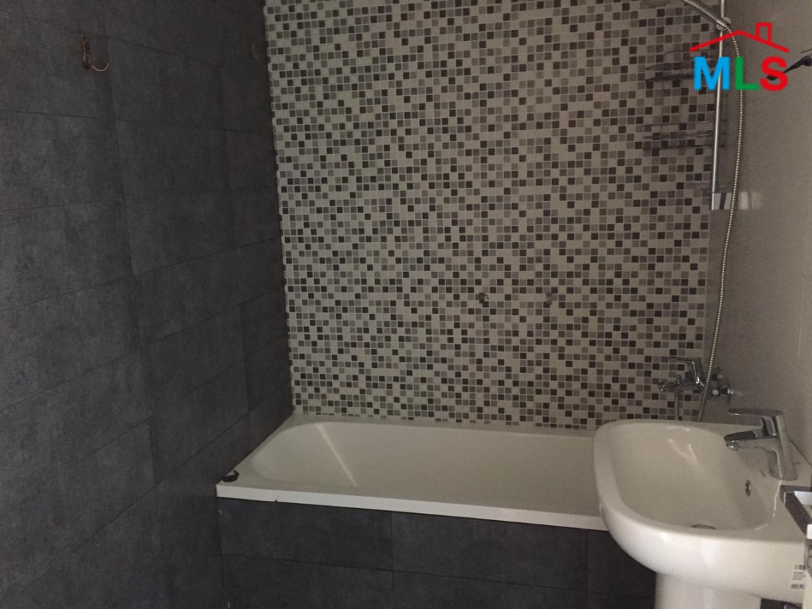 Apartment in Jbeil For Sale With Easy Access To The Beach