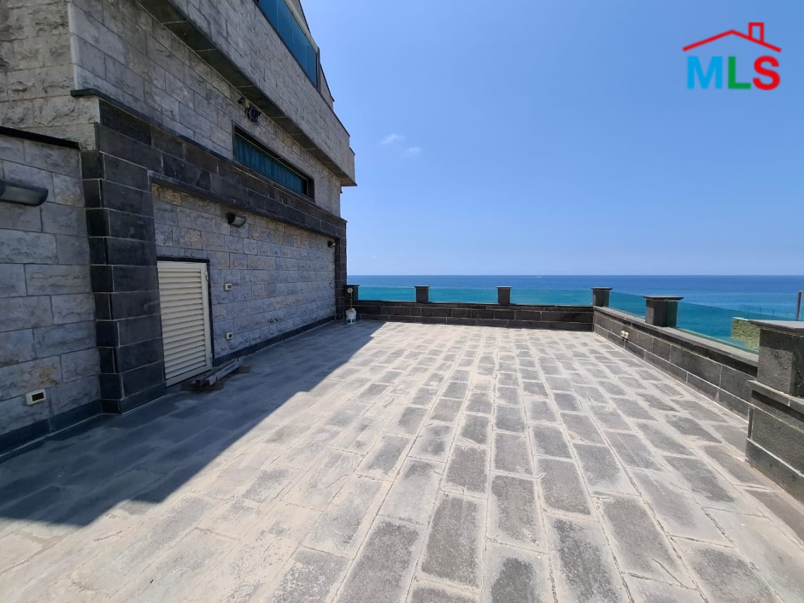 Exclusive! Beach Hotel For Sale in Halat