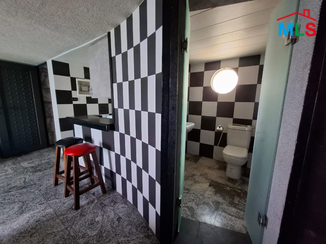 Exclusive! Beach Hotel For Sale in Halat
