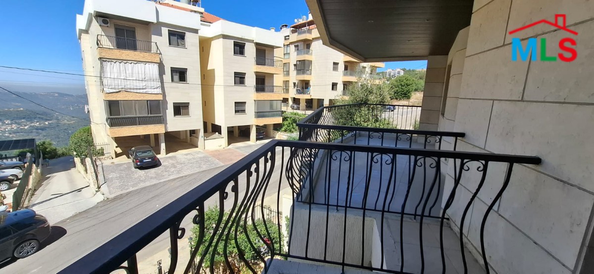 Decorated Apartment For Sale in Douar