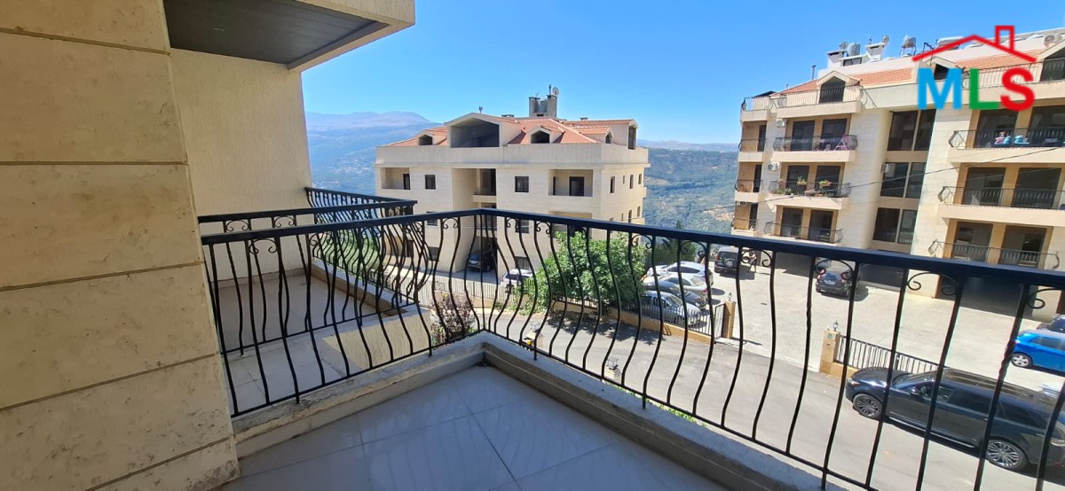 Decorated Apartment For Sale in Douar