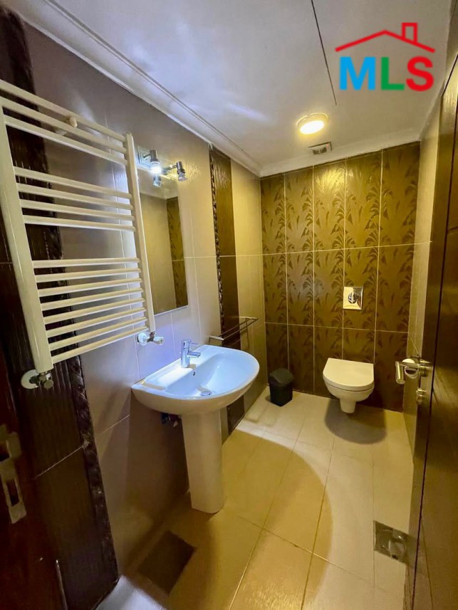 Spacious Apartment For Sale in Biyada