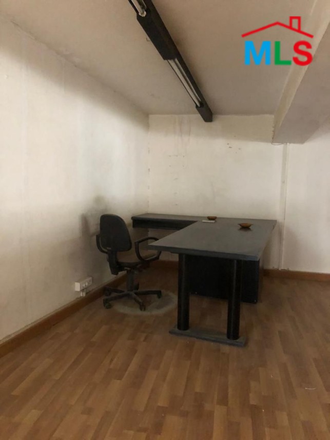 Industrial Shop Grade 2 For Sale in Mansourieh
