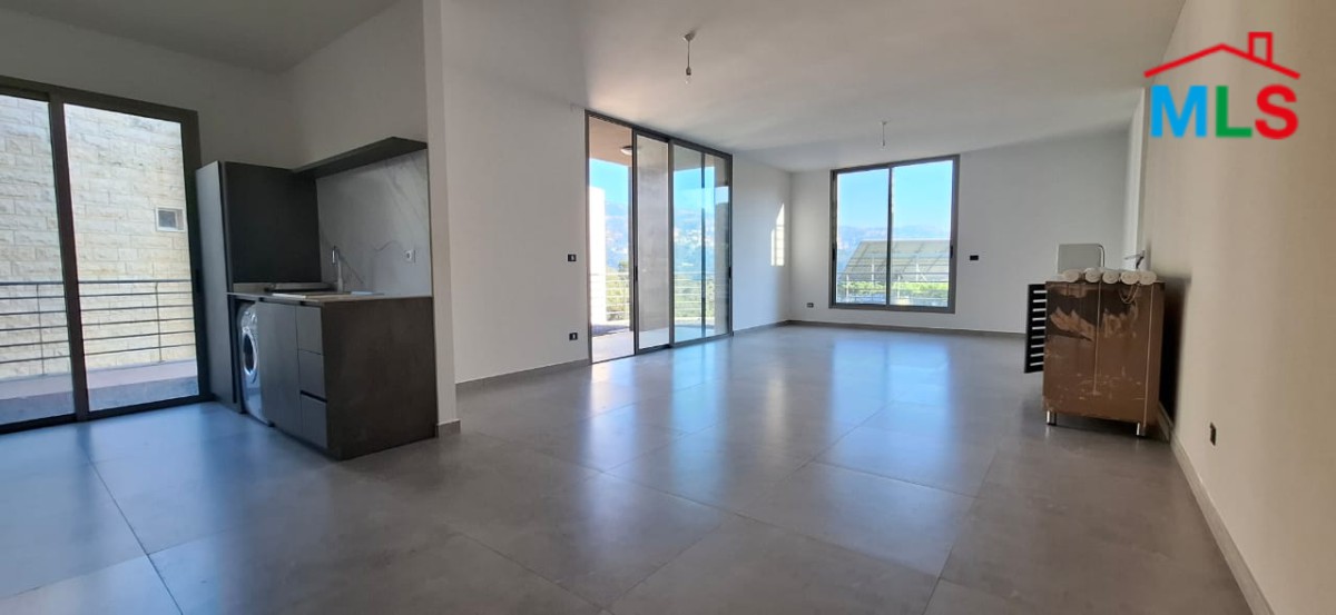 Spacious Apartment With A Big Garden For Sale in Jeita