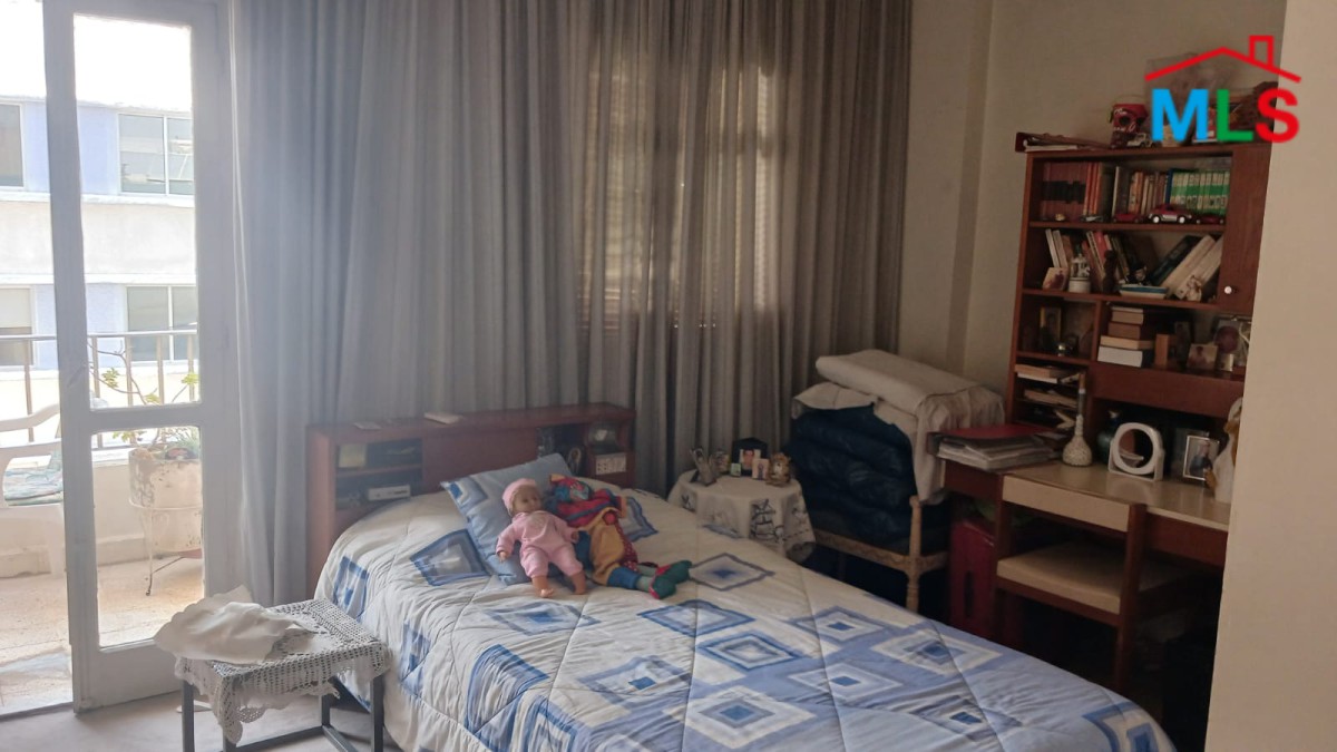 Apartment With Nice View For Sale in Achrafieh