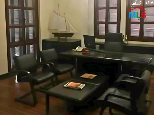 150 SQM Office For Sale in Prime Location in Down Town