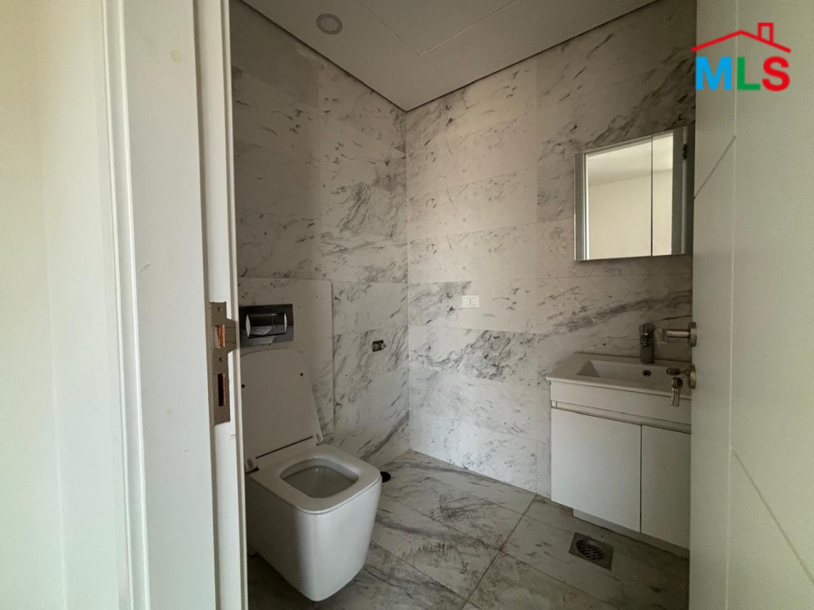 Brand New & Luxurious Apartment For Sale in Badaro