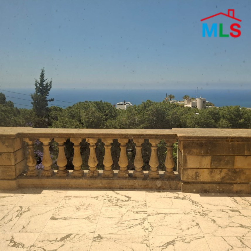 3,883 SQM Land with Villa For Sale in Naccache