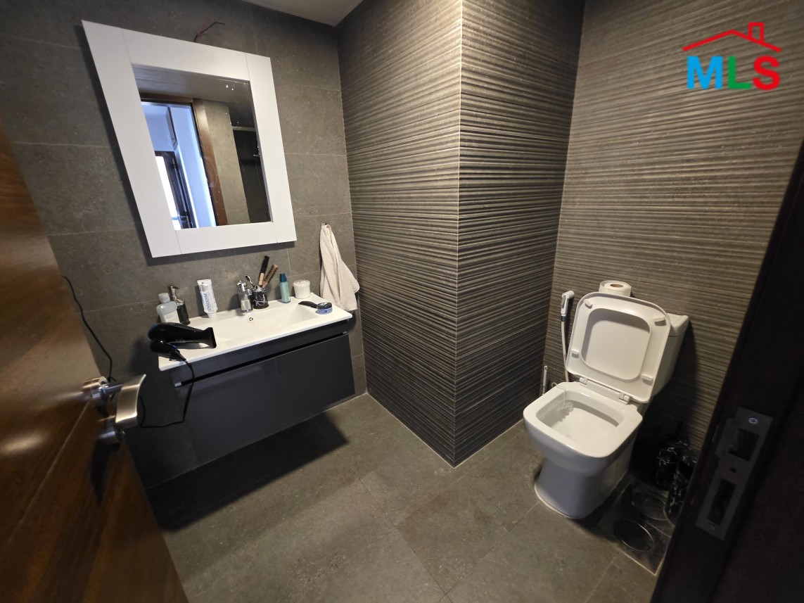 Fully Furnished Apartment For Sale in Hosrayel, Jbeil