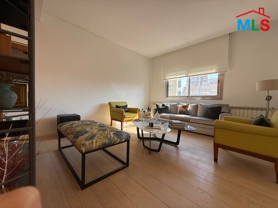 Beautiful 3-Bedroom Apartment For Sale in Achrafieh, Sioufi