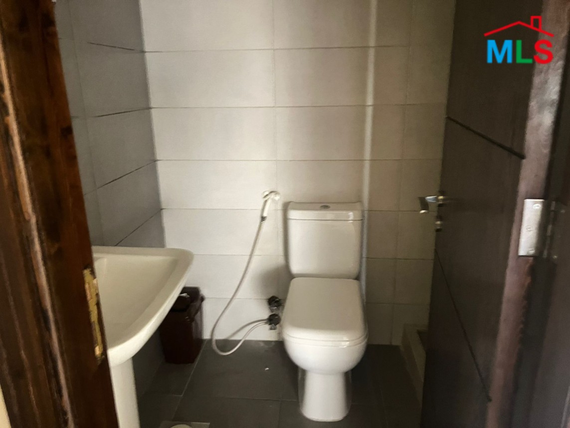 Fully Furnished Apartment For Sale in Hay Al-American, Hadath