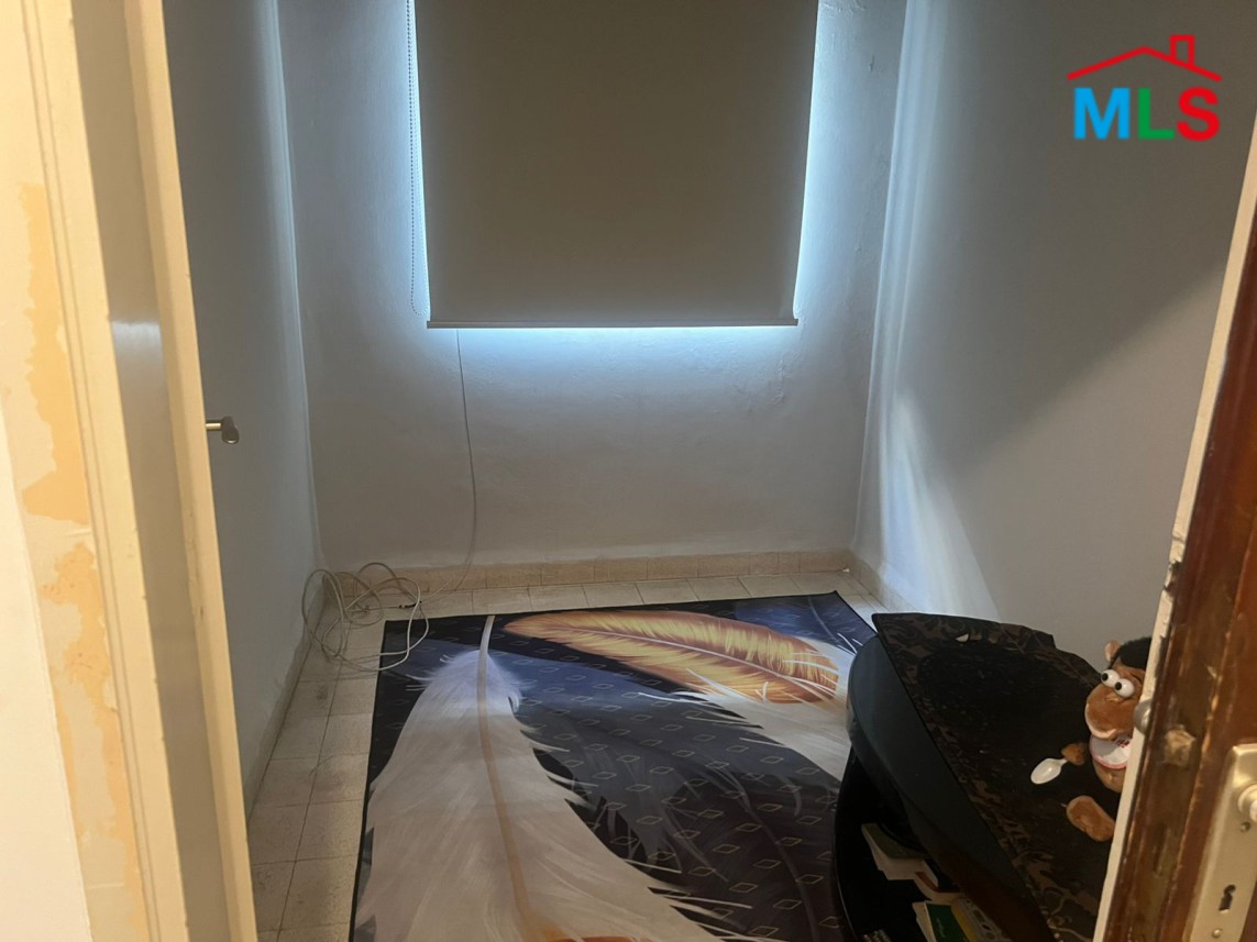2-Bedroom Apartment For Sale in Furn El Chebbak