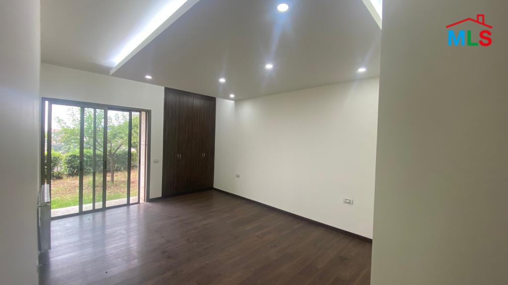 Spacious Apartment With Terrace For Sale In Mtayleb