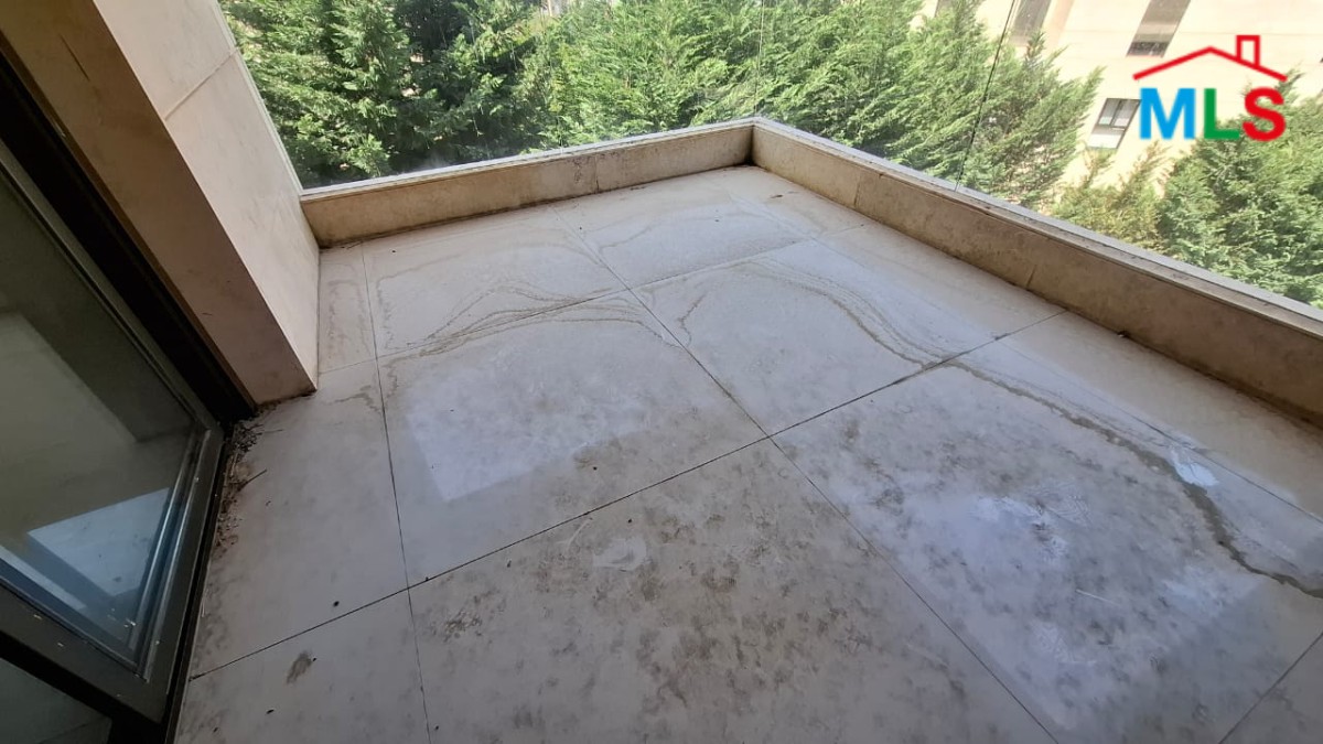 Brand New Spacious Apartment For Sale in A New Building in Shayle