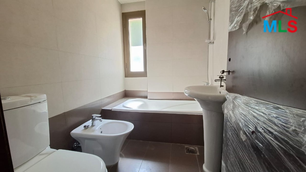 Brand New Spacious Apartment For Sale in A New Building in Shayle