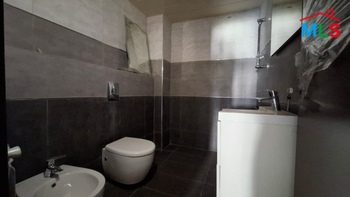 Brand New Spacious Apartment For Sale in A New Building in Shayle