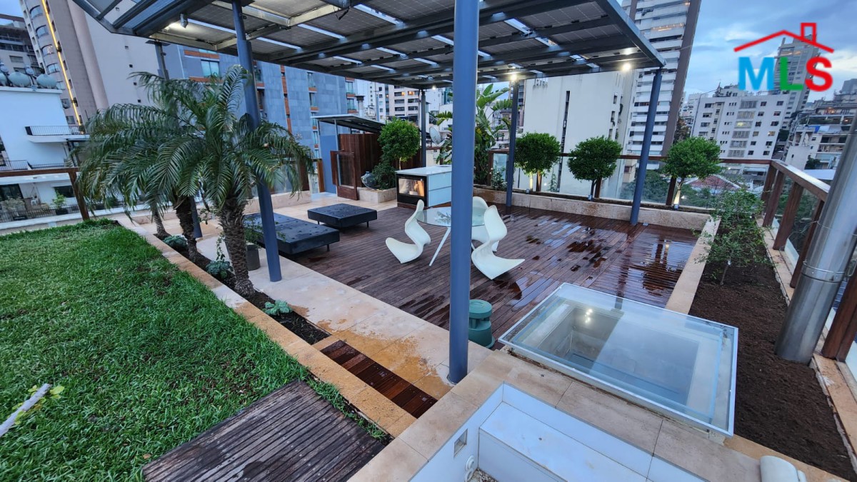 Exclusive! Luxurious Penthouse with Patio For Sale In Achrafieh, Carré D'or