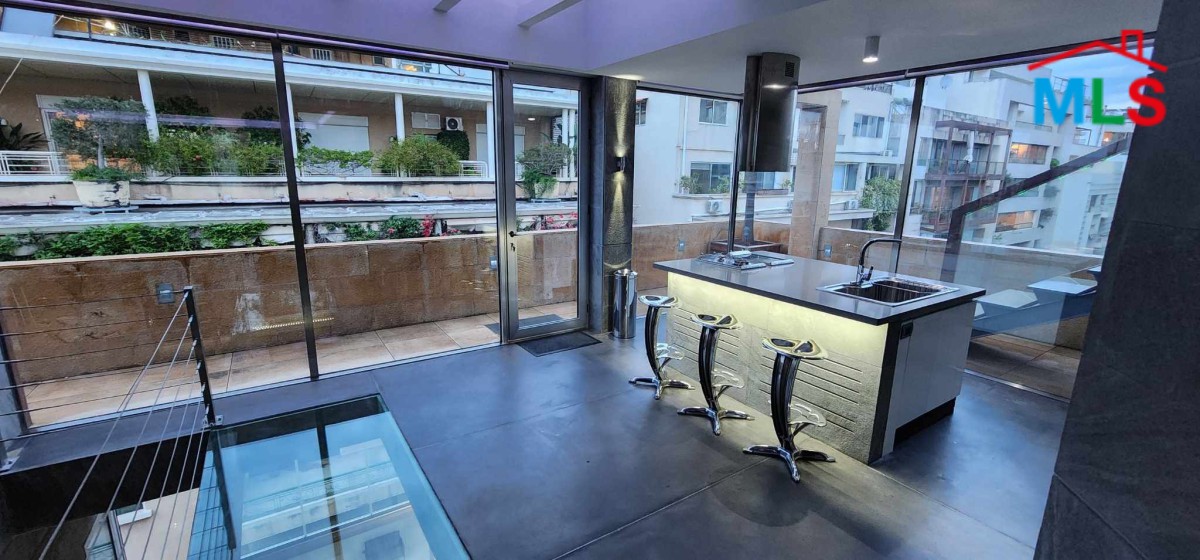Exclusive! Luxurious Penthouse with Patio For Sale In Achrafieh, Carré D'or