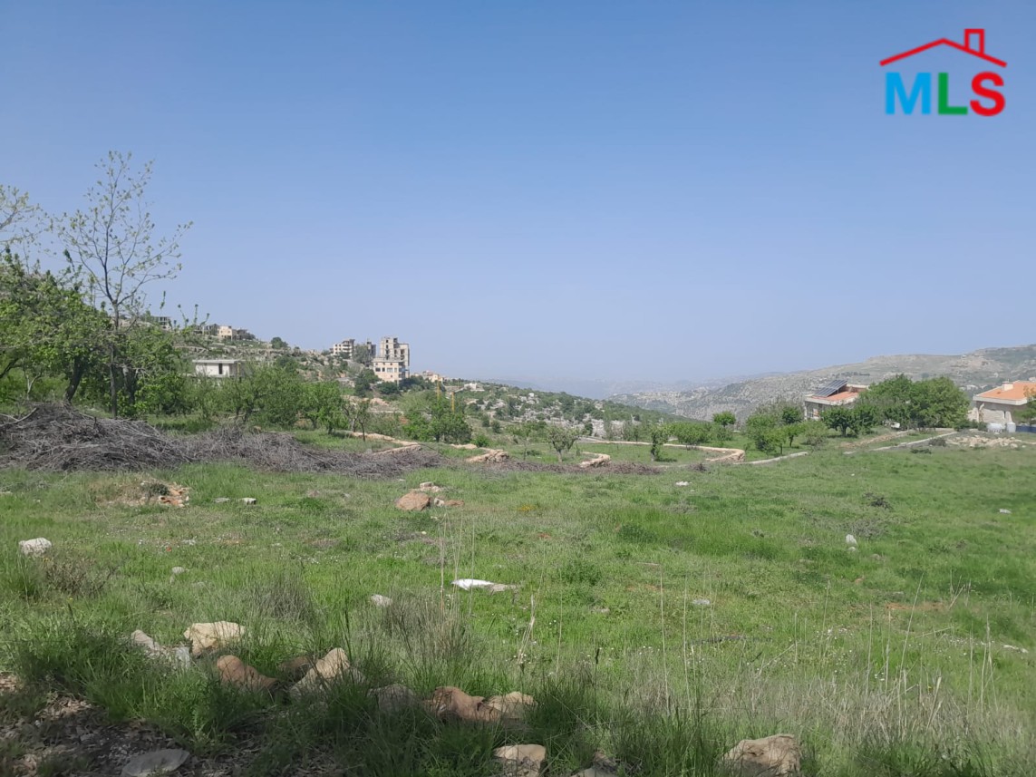 Land With House For Sale In Majdel Tarchich, Metn