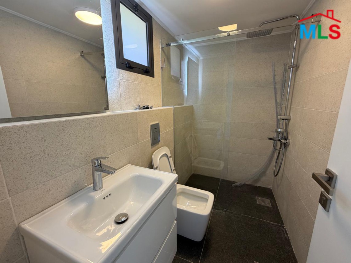 Stand-Alone House For Sale With Payment Facilities in Chabtine, Batroun