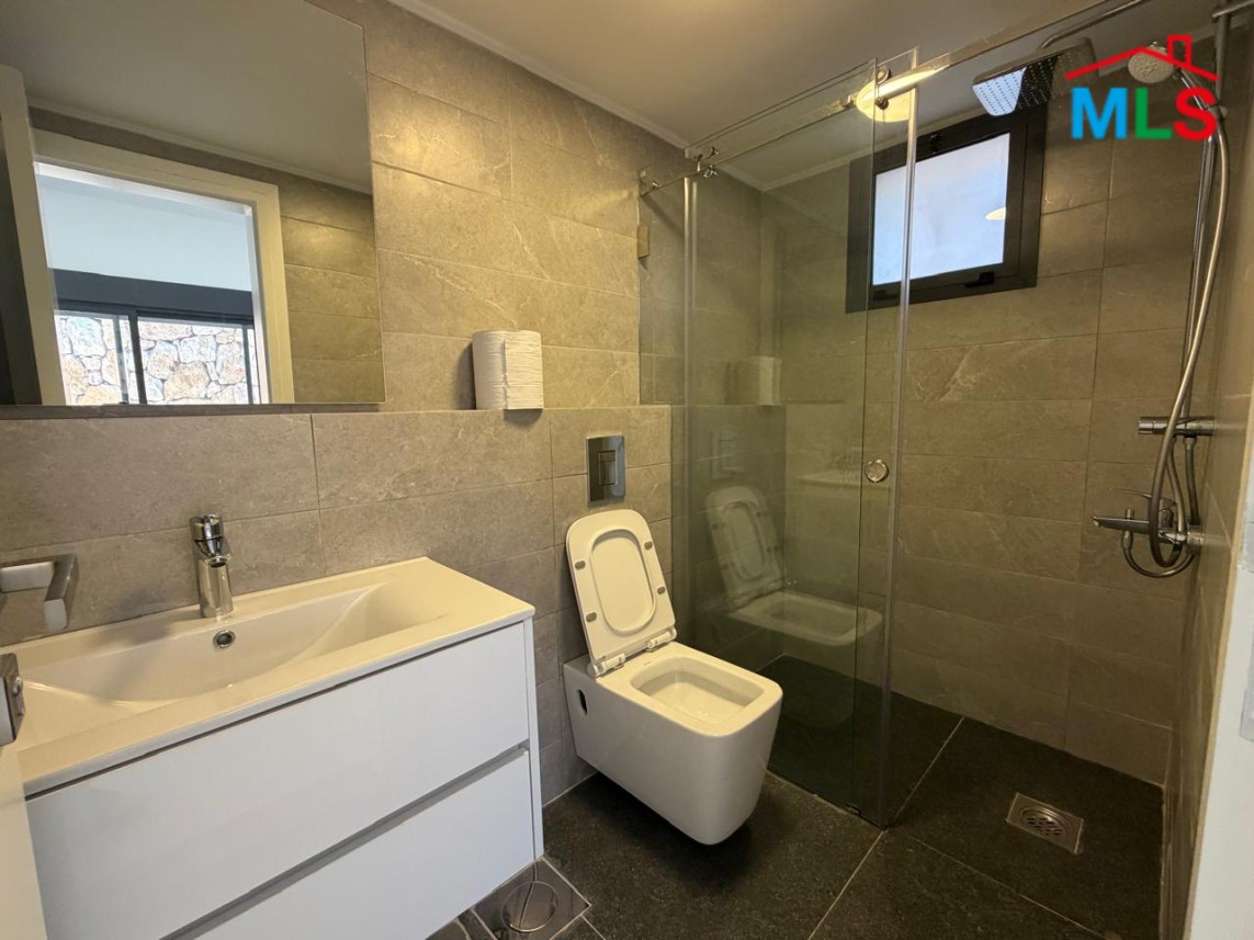 Stand-Alone House For Sale With Payment Facilities in Chabtine, Batroun