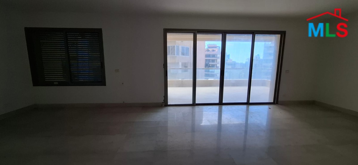 Spacious Apartment With Nice View For Sale in A Prime Location in Zalka