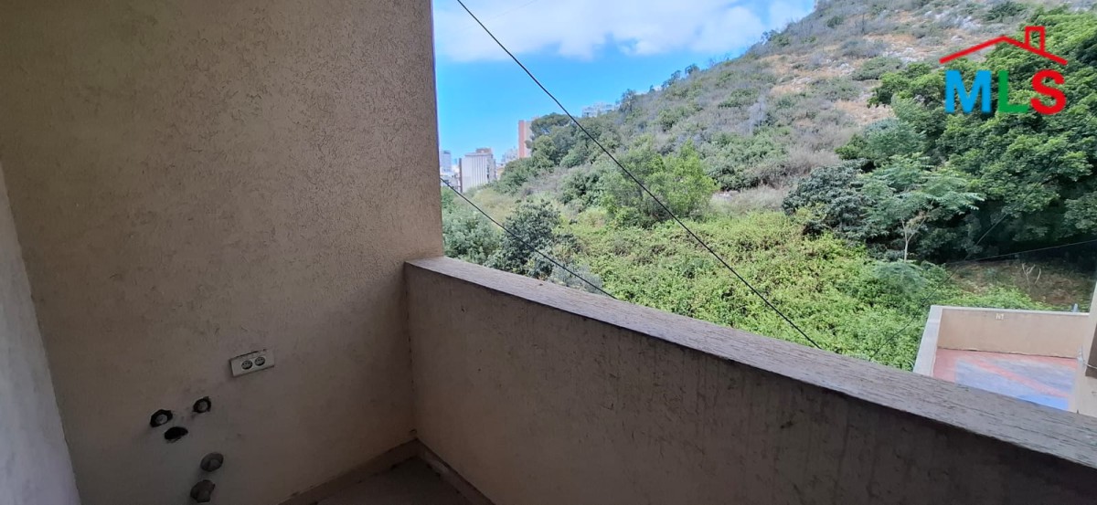 Spacious Apartment With Nice View For Sale in A Prime Location in Zalka