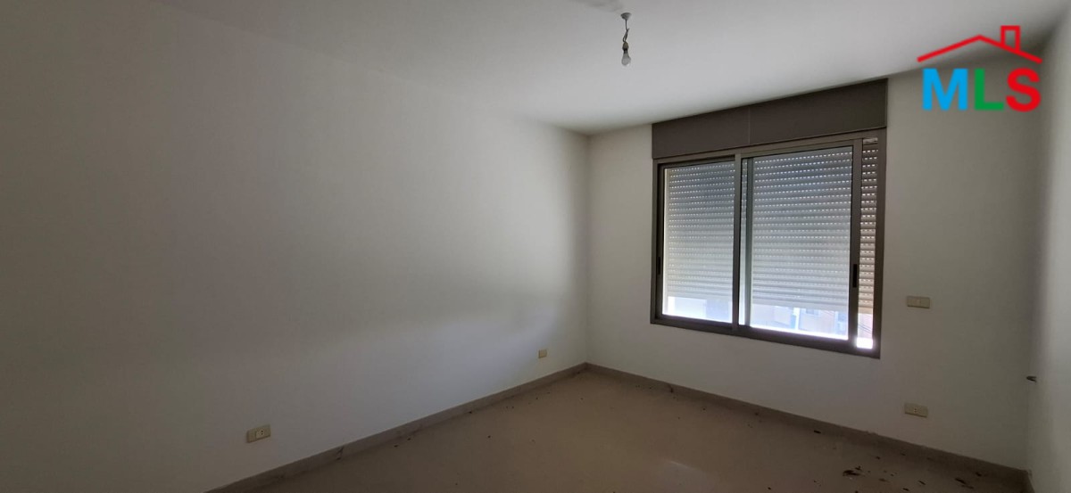 Spacious Apartment With Nice View For Sale in A Prime Location in Zalka