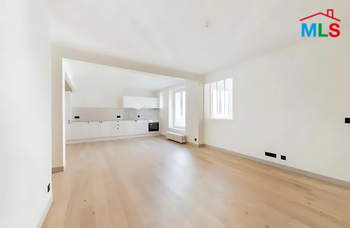 NICE APARTMENT FOR SALE l BOULAINVILLIERS I PARIS 16ème l FRANCE - 74m2