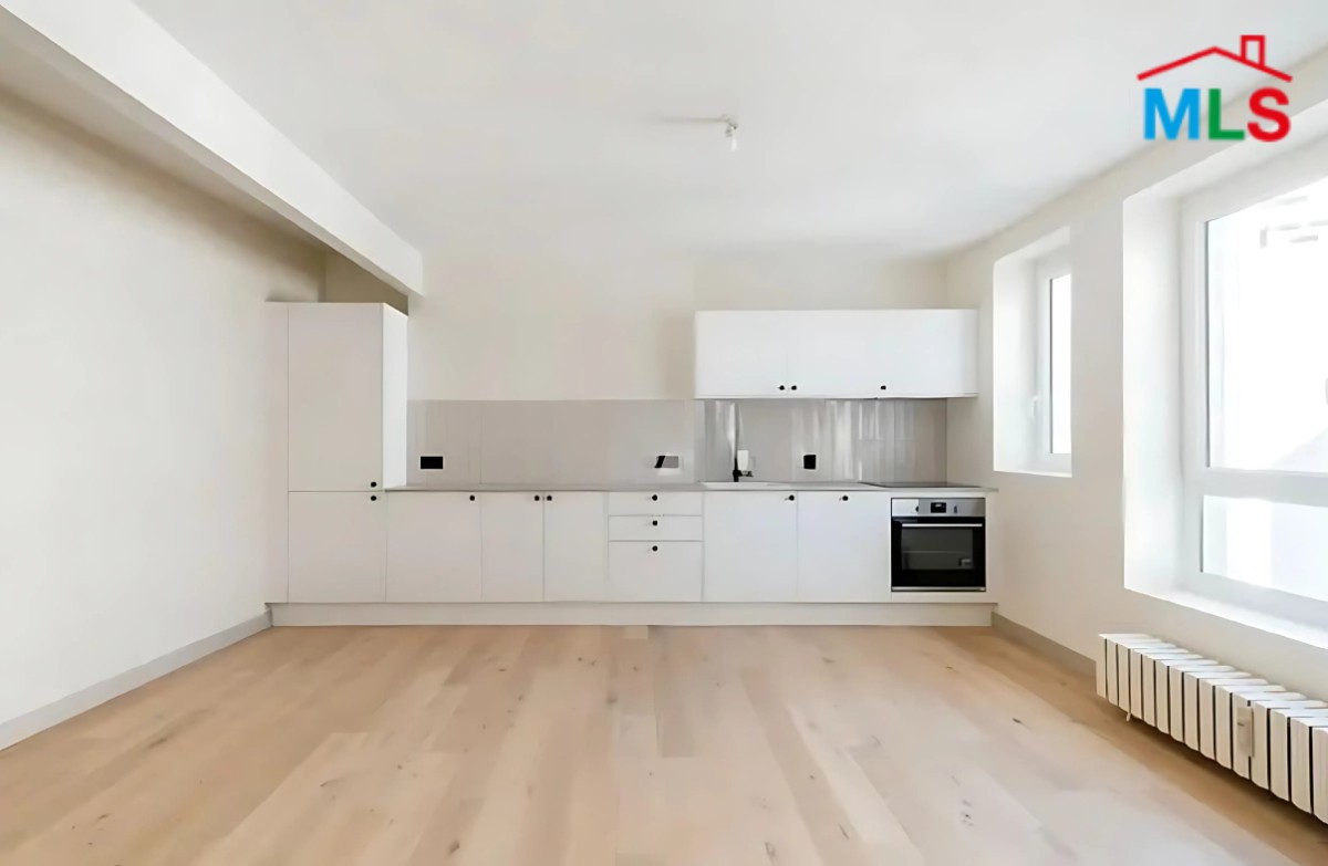 NICE APARTMENT FOR SALE l BOULAINVILLIERS I PARIS 16ème l FRANCE - 74m2