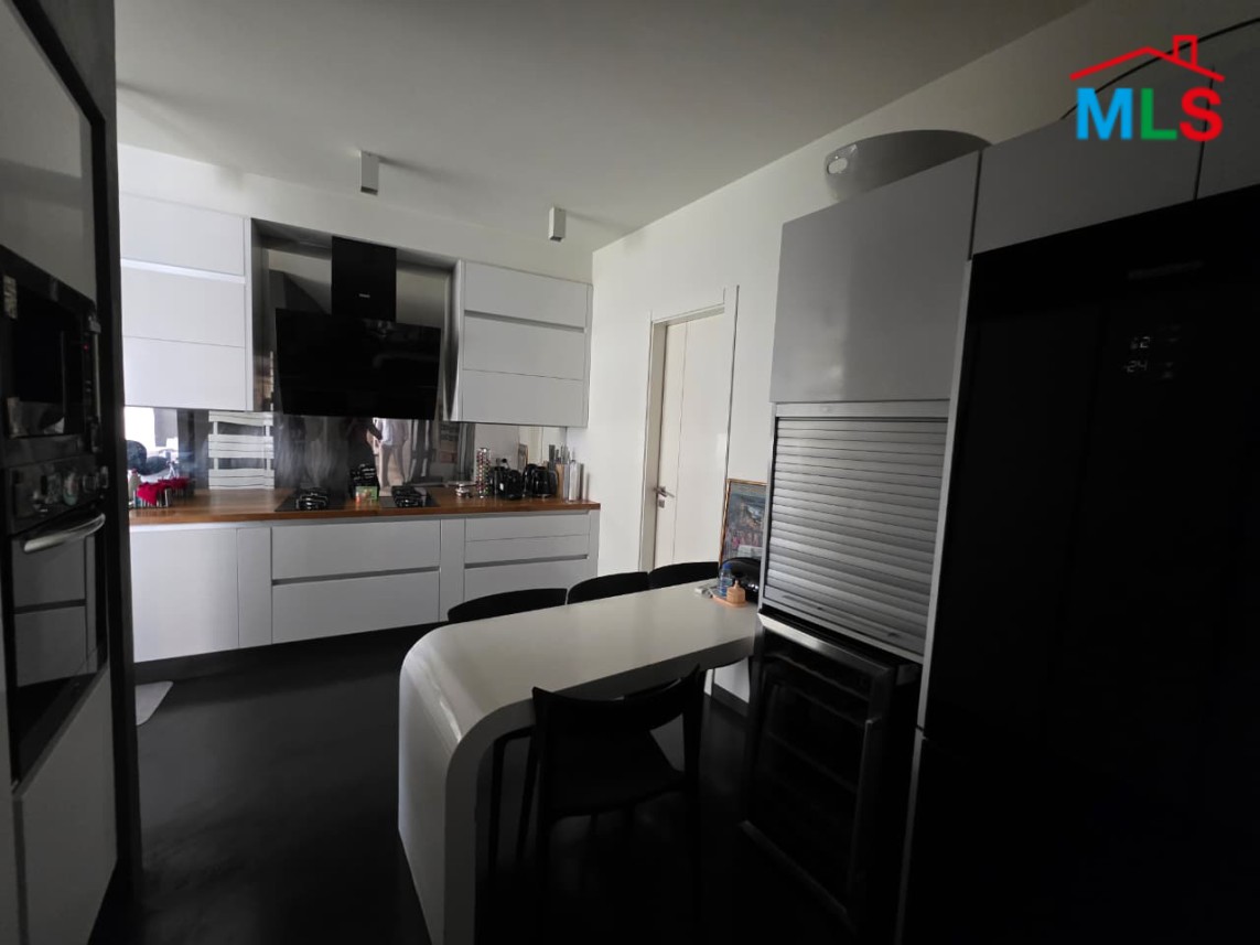 Furnished 3-Bedroom Apartment For Sale in Achrafieh, Sassine