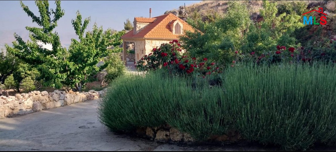 Old Lebanese-Style House With A Spacious Land For Sale in Dhour, Zahle