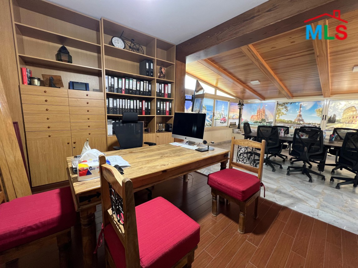 Charming Villa For Sale In The Heart Of Aamchit