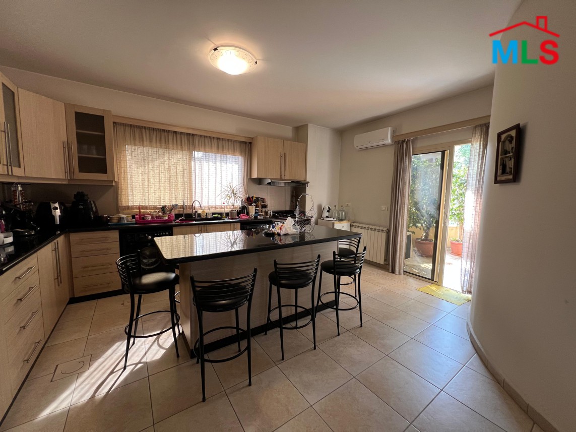 Charming Villa For Sale In The Heart Of Aamchit