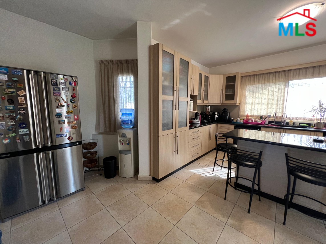 Charming Villa For Sale In The Heart Of Aamchit