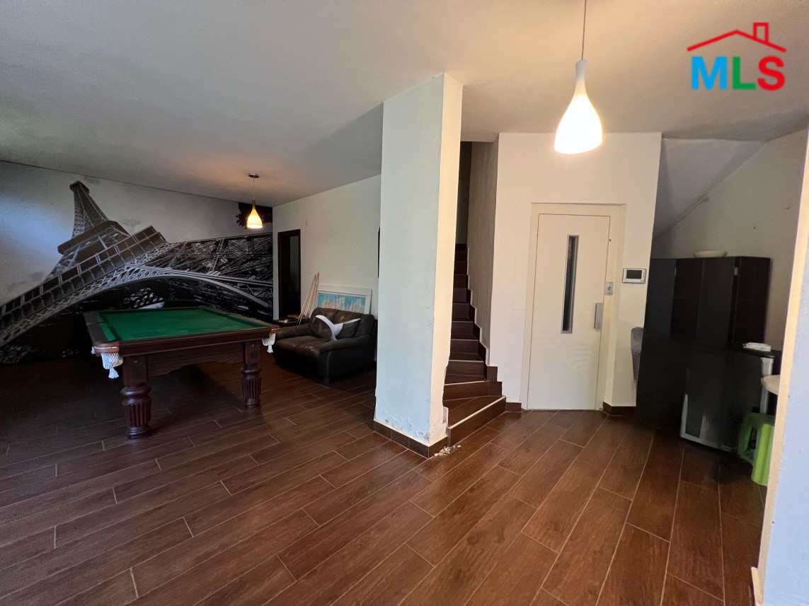 Charming Villa For Sale In The Heart Of Aamchit