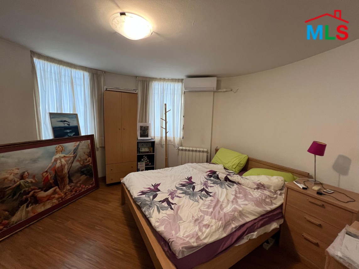 Charming Villa For Sale In The Heart Of Aamchit