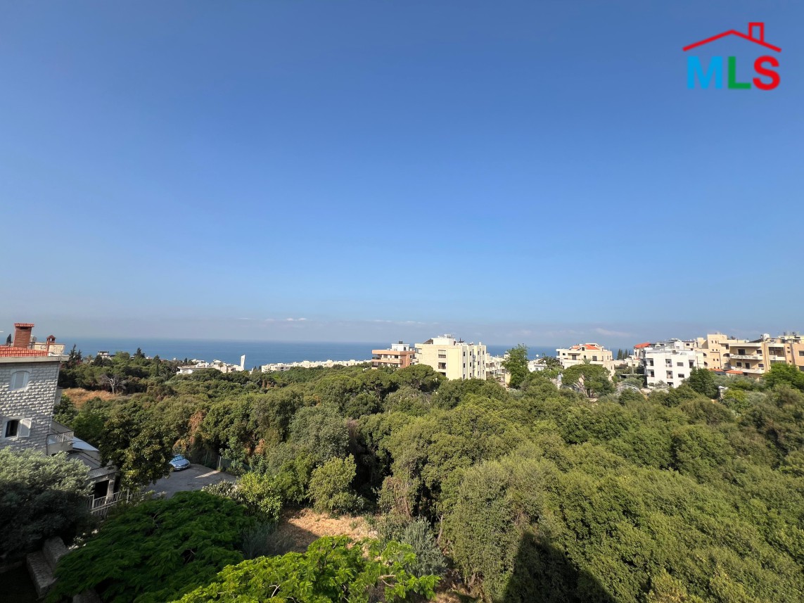 Charming Villa For Sale In The Heart Of Aamchit