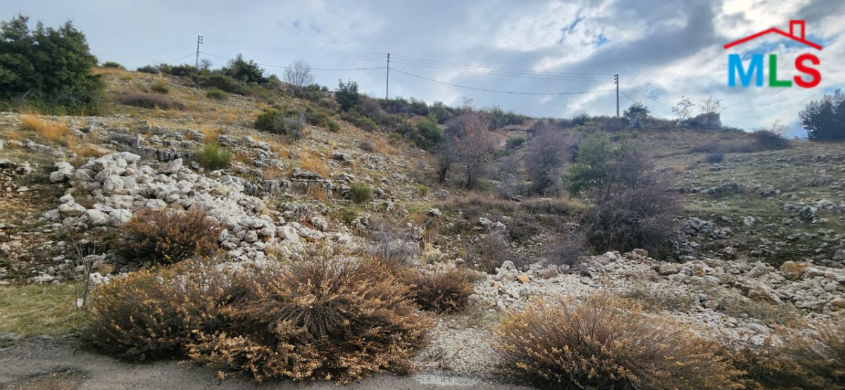600 SQM Land With Nice View For Sale in Zaarour
