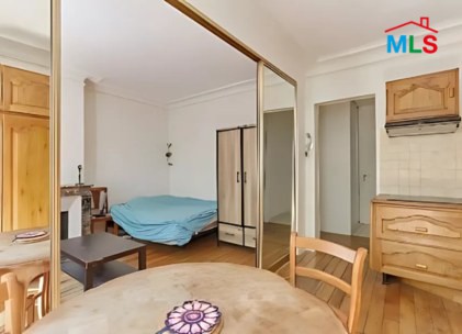 BRIGHT APARTMENT FOR SALE l TERNES l PARIS 17ème l FRANCE - 43m2