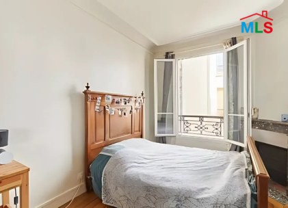 BRIGHT APARTMENT FOR SALE l TERNES l PARIS 17ème l FRANCE - 43m2