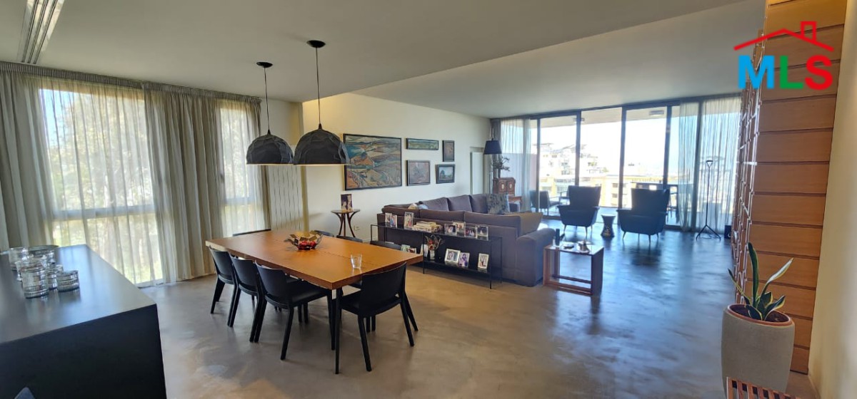 Luxurious Apartment For Sale in Rihanieh, Baabda