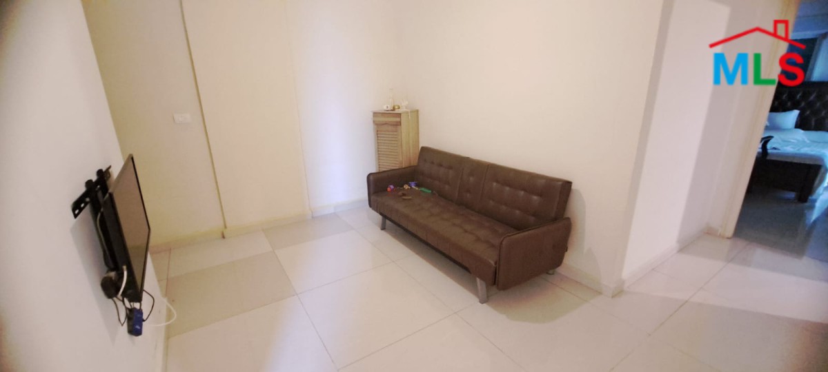 3-Bedroom Apartment For Sale in A Prime Location in Jbeil