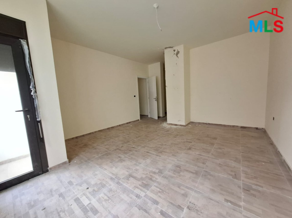 Apartment With Mountain View For Sale In New Shayle