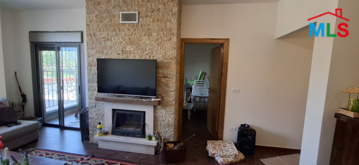 Chalet With Terrace For Sale in A Prime Location in Zaarour