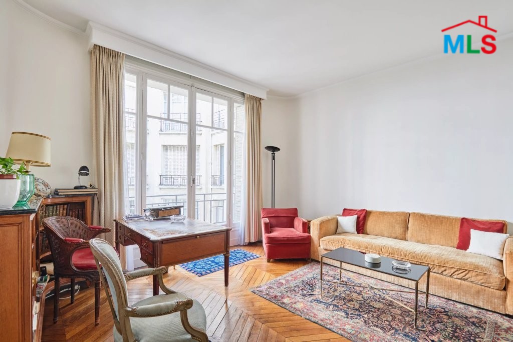FAMILY APARTMENT FOR SALE l MUETTE I PARIS 16ème l FRANCE- 117m2