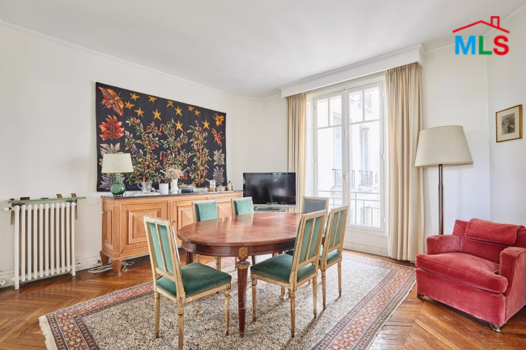 FAMILY APARTMENT FOR SALE l MUETTE I PARIS 16ème l FRANCE- 117m2
