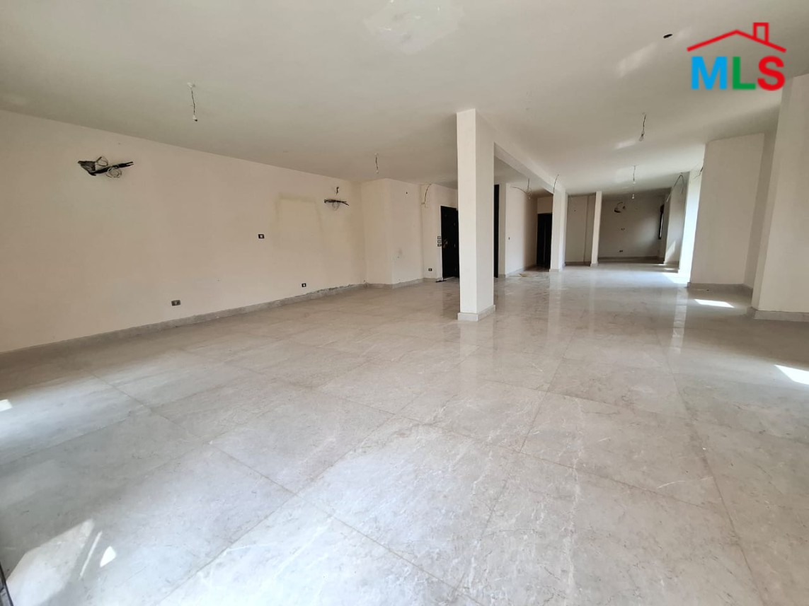 Lovely Duplex With Terrace & Mountain View For Sale in Shayle